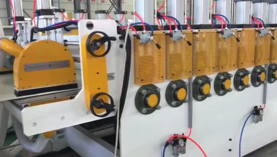 Maschine zur Herstellung von PVC-WPC-Schaumplatten / Produktionslinie für Schrankmöbelplatten / Extrusionslinie für Wandpaneele